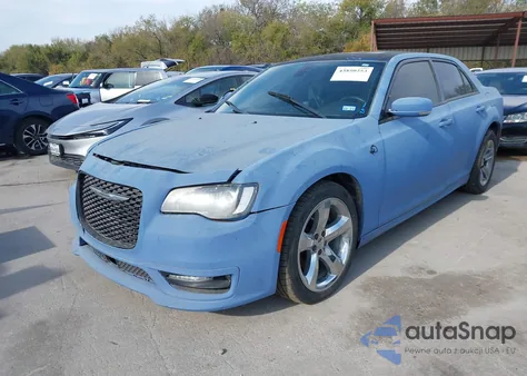 2015 Chrysler 300 S из США, поврежденный, VIN 2C3CCABTXFH845948